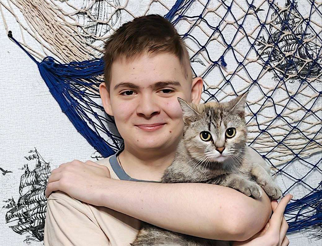 Антон Суходолов